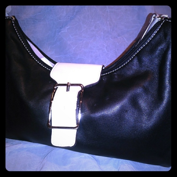 Liz Clainborne handbag - Picture 1 of 5